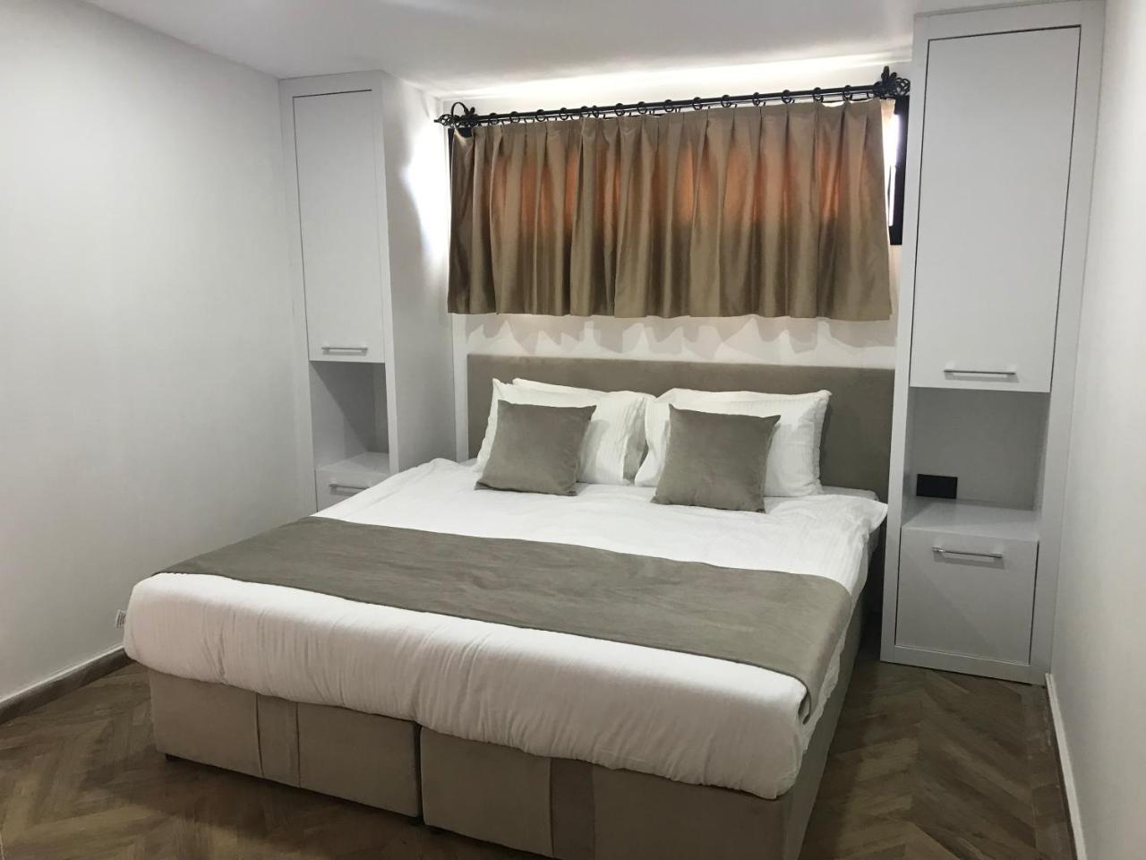 Avenue Hotel 키레니아 객실 사진