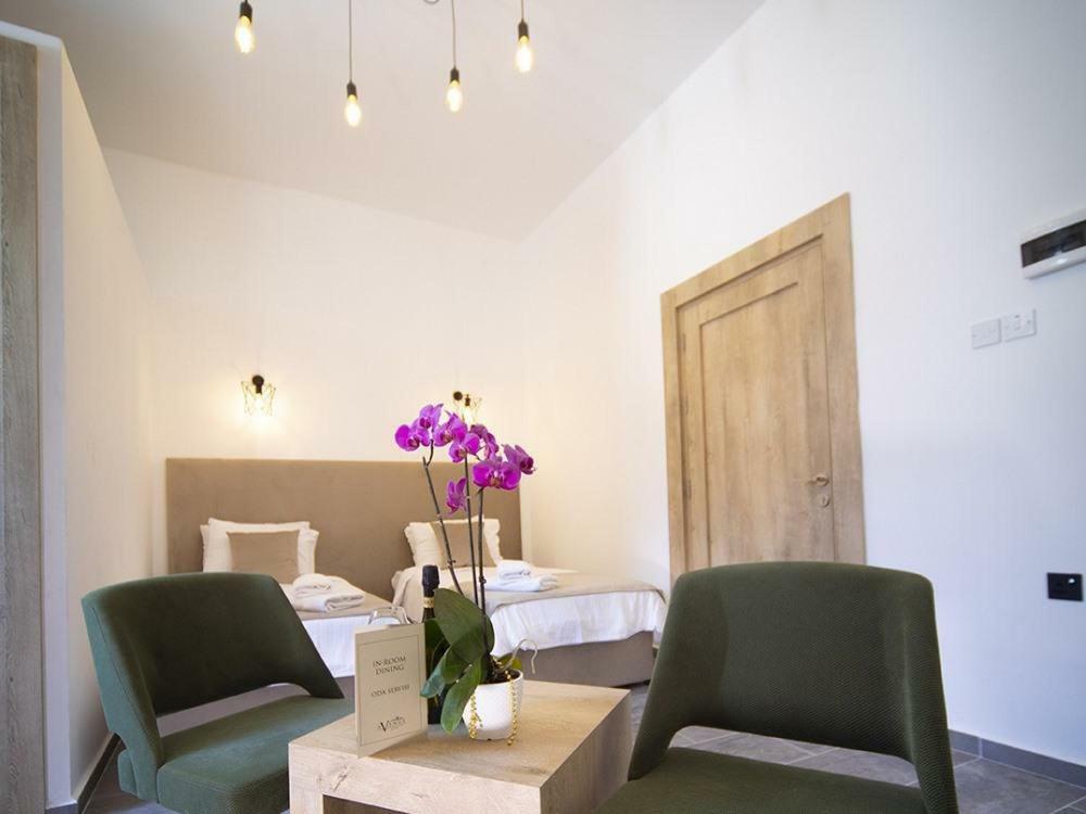 Avenue Hotel 키레니아 외부 사진